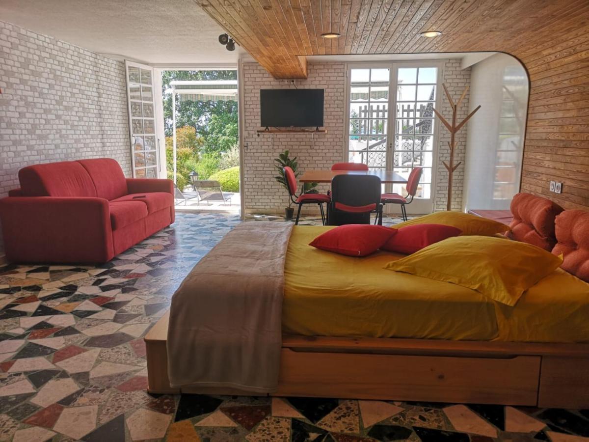 Bed and Breakfast Bellevue Chateauneuf-de-Galaure Exterior foto